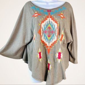 JOHNNY WAS • Grey Embroidered Batwing Top (S/M)